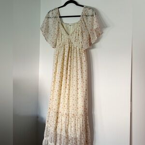 Worth Collective Siena Floral Cream Maxi by In Loom Size Small- BUMP FRIENDLY